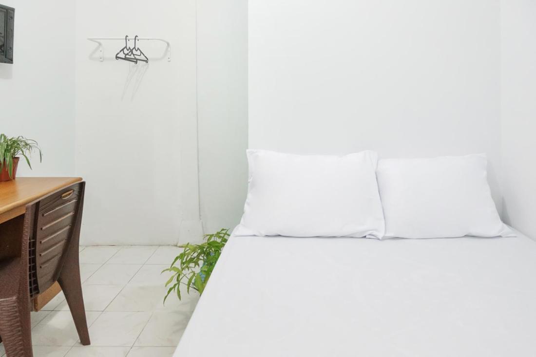 Twospaces Living At Kost 40, Kuningan Gasthuis